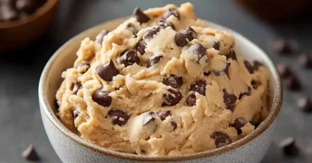 Massa de biscoito comestível